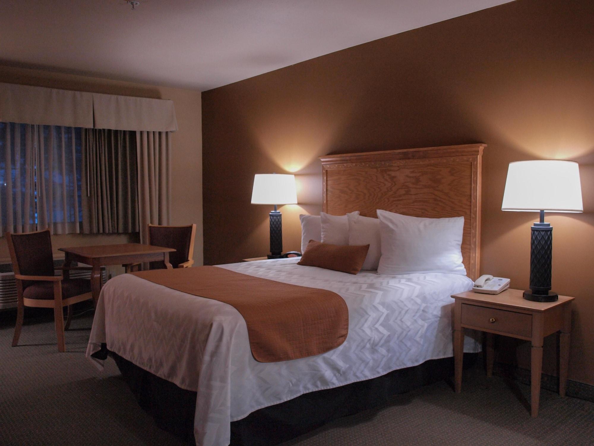 Best Western Plus Caldwell Inn & Suites Экстерьер фото